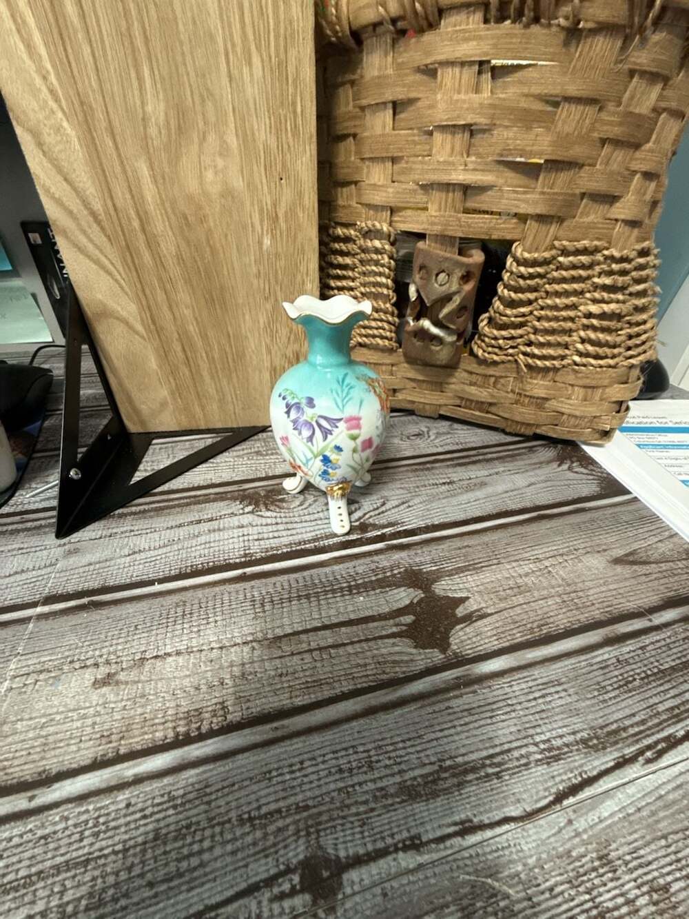 Nantucket Perfume Bottle Three Footed Floral Display Porcelain